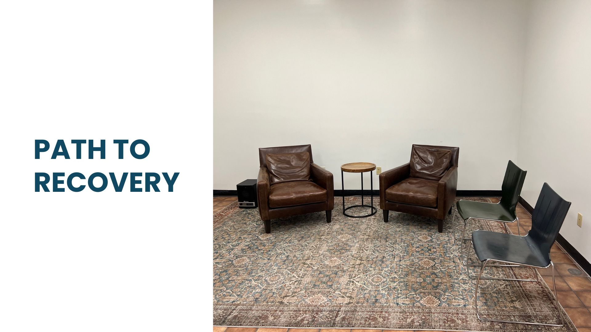 Best Addiction Recovery Center. A visual representation of a group or one-on-one therapy setting. The intimate seating arrangement emphasizes the personalized and community-focused nature of the program. This type of dedicated space is crucial for effective treatment, solidifying the facility's standing as the best addiction recovery center focused on relational and emotional healing.